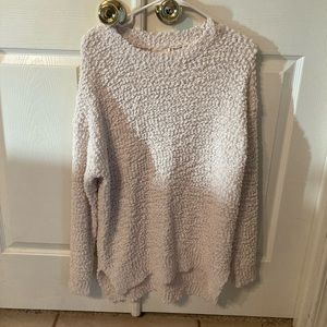 debut soft sweater in cream; size L